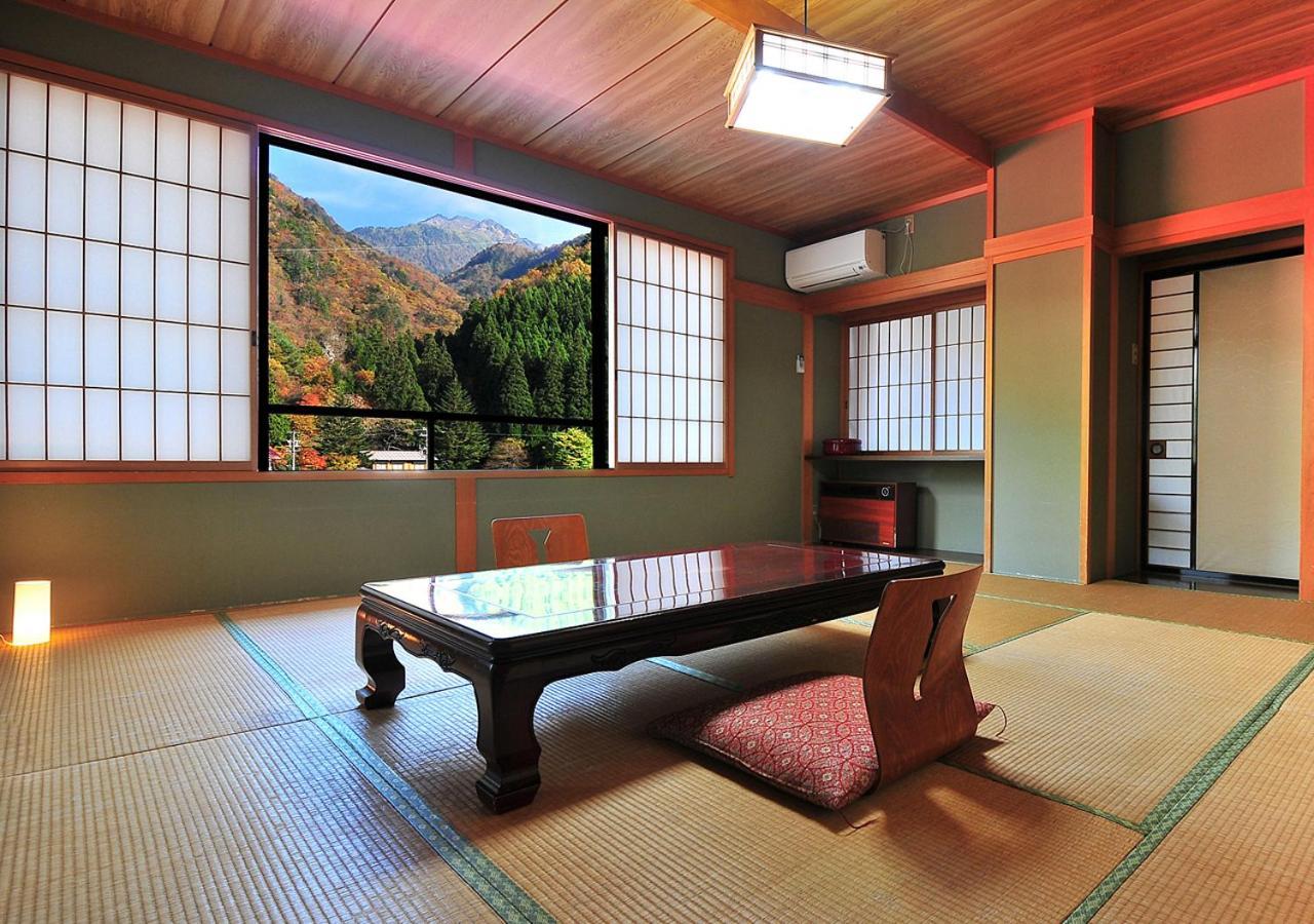 筋肉と自然と遊ぶ宿 田島館 Takajama Kültér fotó